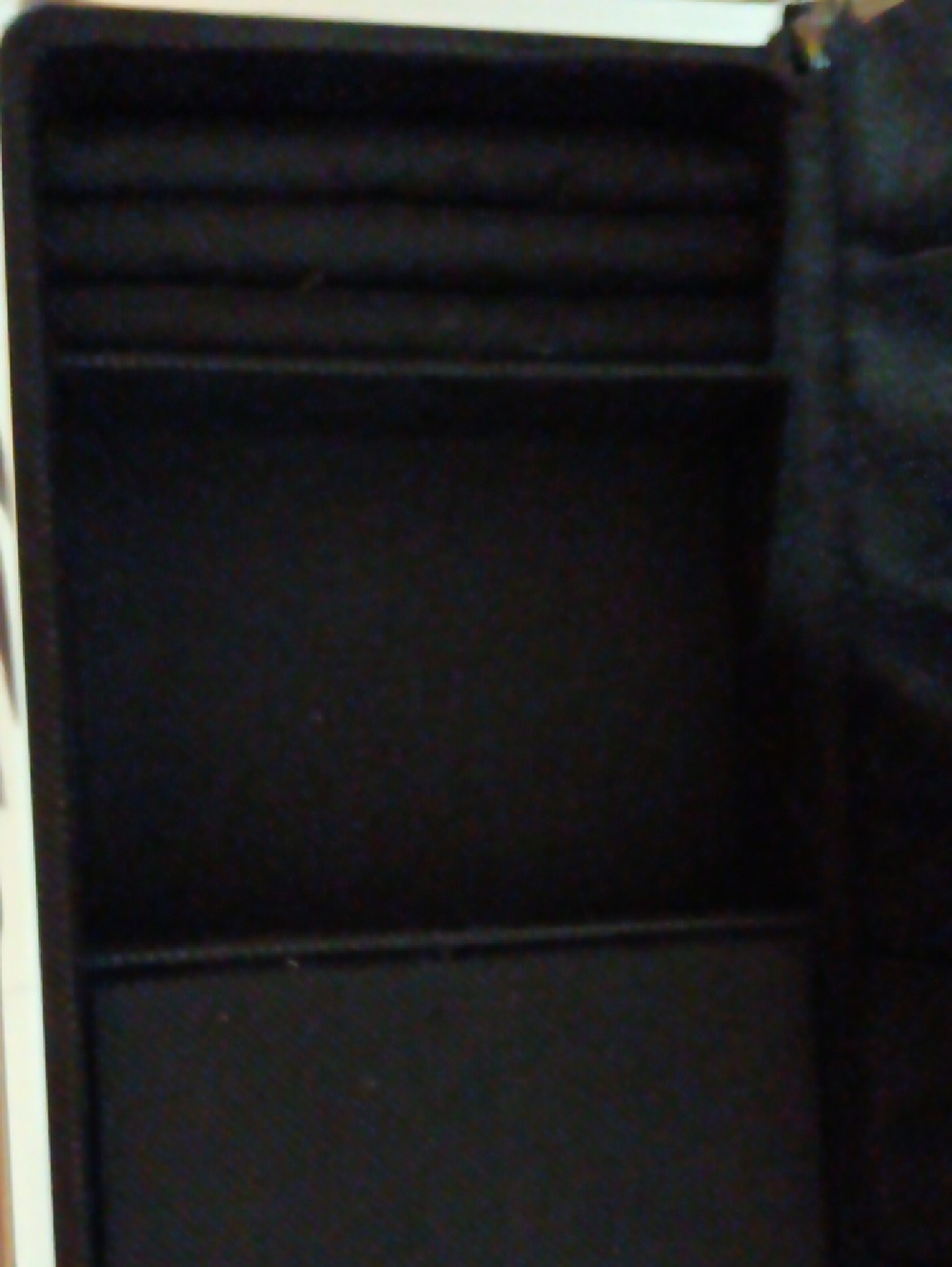 Travel Box - Picture 4 of 4